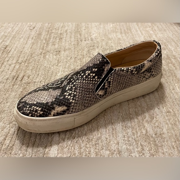 KMB Faux Snakeskin Slip-on Sneakers Size 41 - Picture 9 of 13